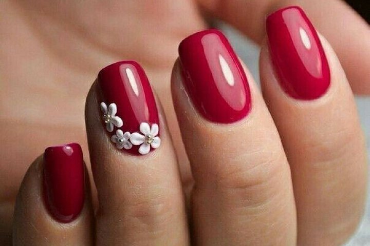 10 Best Crystal Nail Art Designs – Absolutely Eye-Catchy