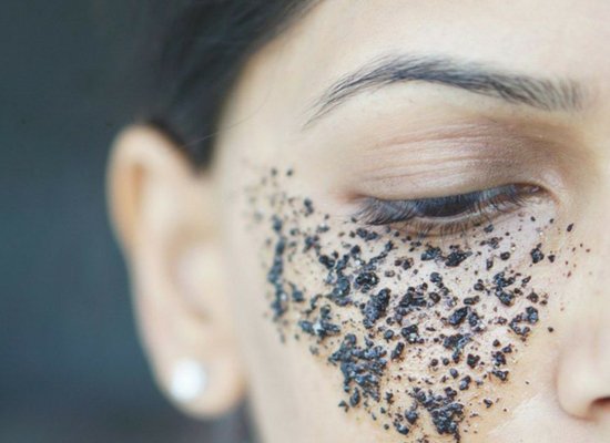 Coffee for dark circles and puffy eyes