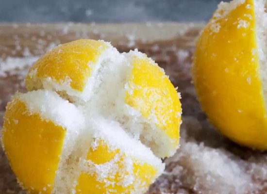 Lemon with Salt 