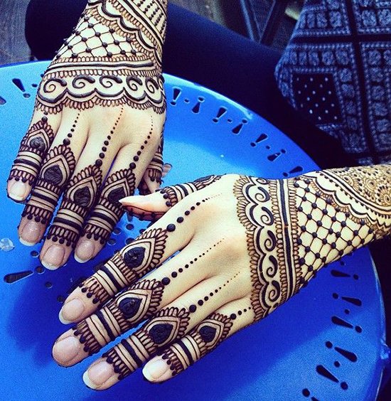 Checker Style Mehndi Design