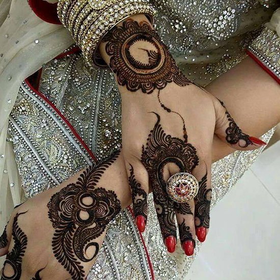 Cool Bridal Mehndi Design