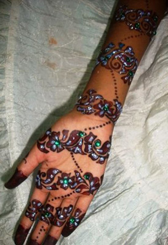 Floral Bangle Mehndi Design