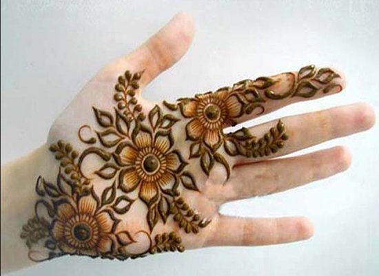 Flower-Power-Amelia-mehndi-design 118