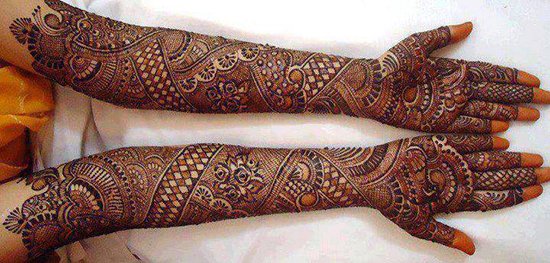 Full Hand Mehndi Design For Engagement Ceremony