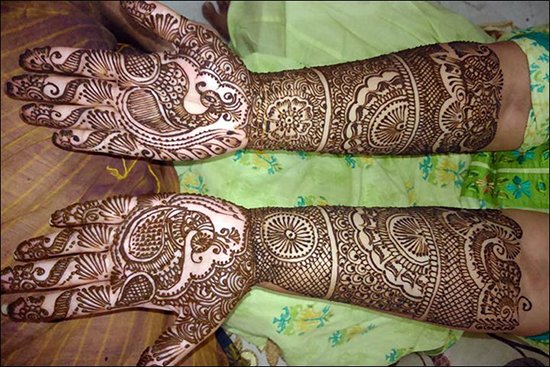 Leafy Peacock Mehndi Design