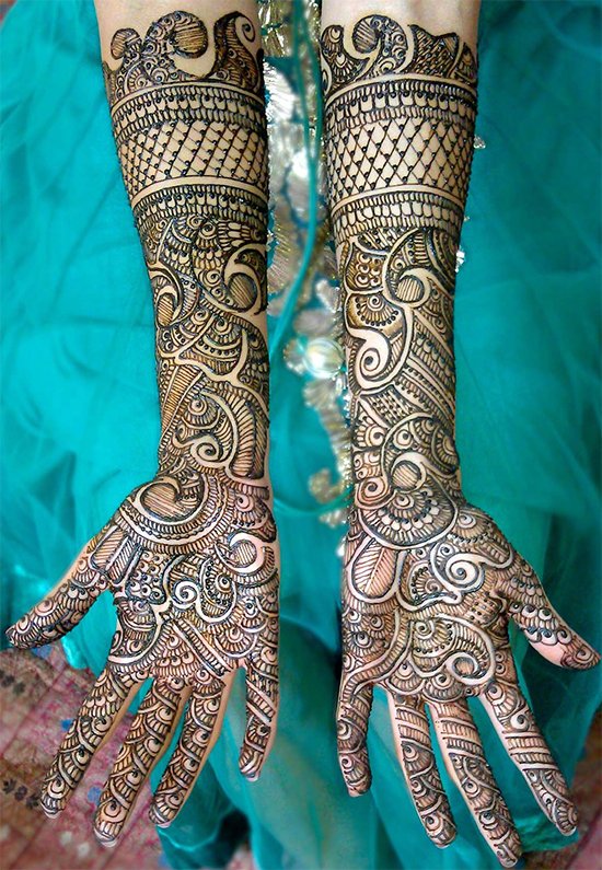 Stylish Arm and Wrist Full Hands Dulhan Mehandi