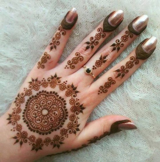 Top-Lovely-Floral-Mehndi-Designs-For-Hands