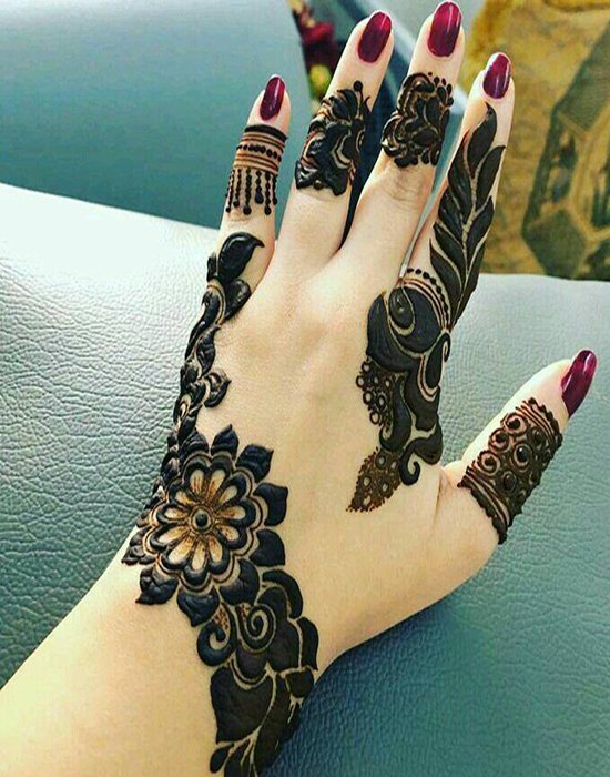 MEHNDI TATTOOS 15