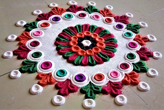 artistic diwali rangoli patterns
