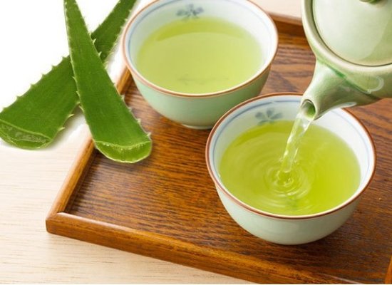 Green tea with aloe vera