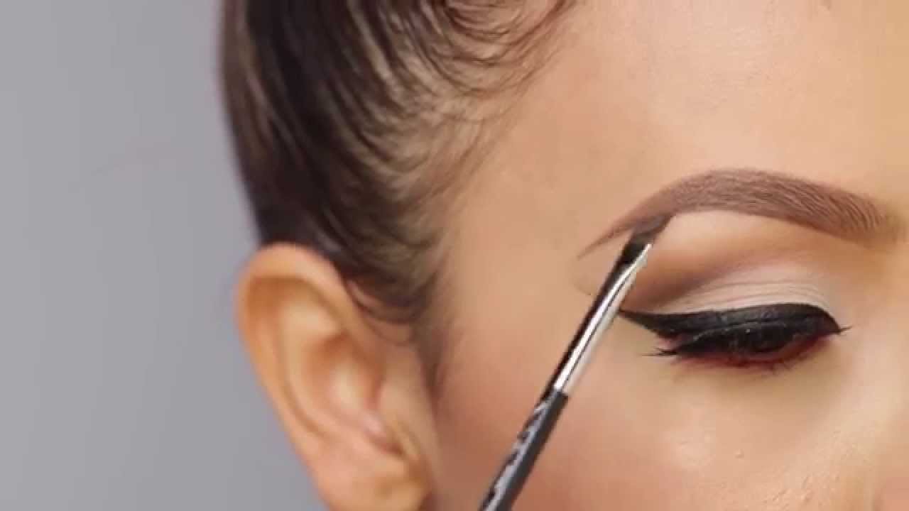 Top 4 Pro Tips When Buying Eyebrow Makeup Online