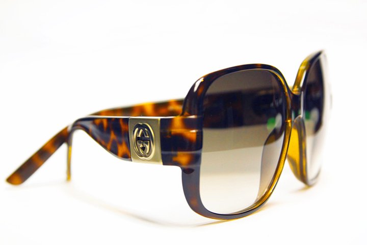 Debunking Common Myths About Sunglasses 