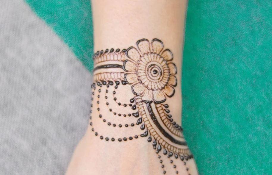 How to Remove Henna Tattoo from the Skin - Home Remedies