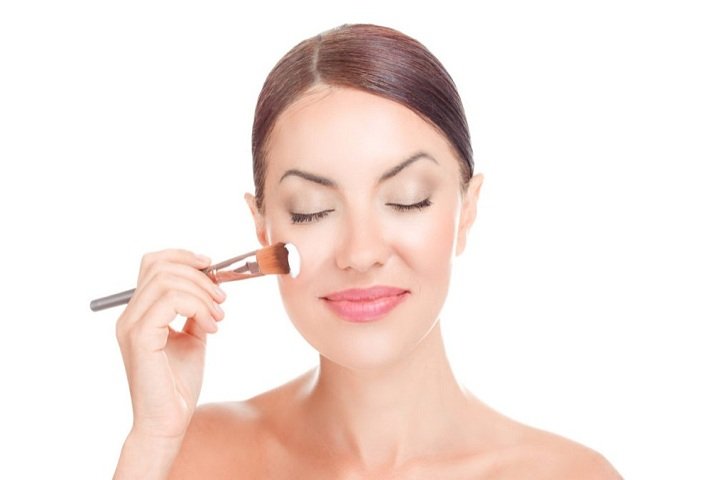 How to apply face primers.
